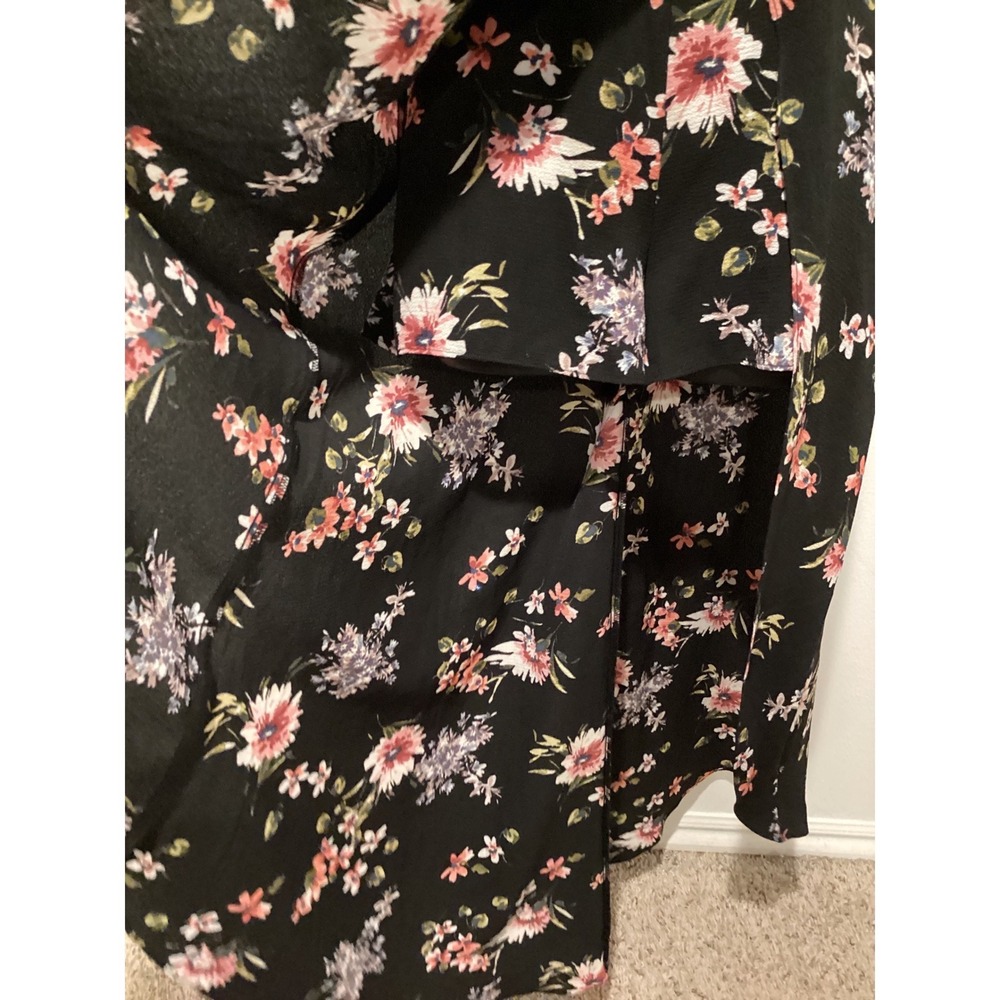 IZ Byer Black Floral Cold Shoulder Ruffle Maxi Dress Size 1 - Picture 3 of 9